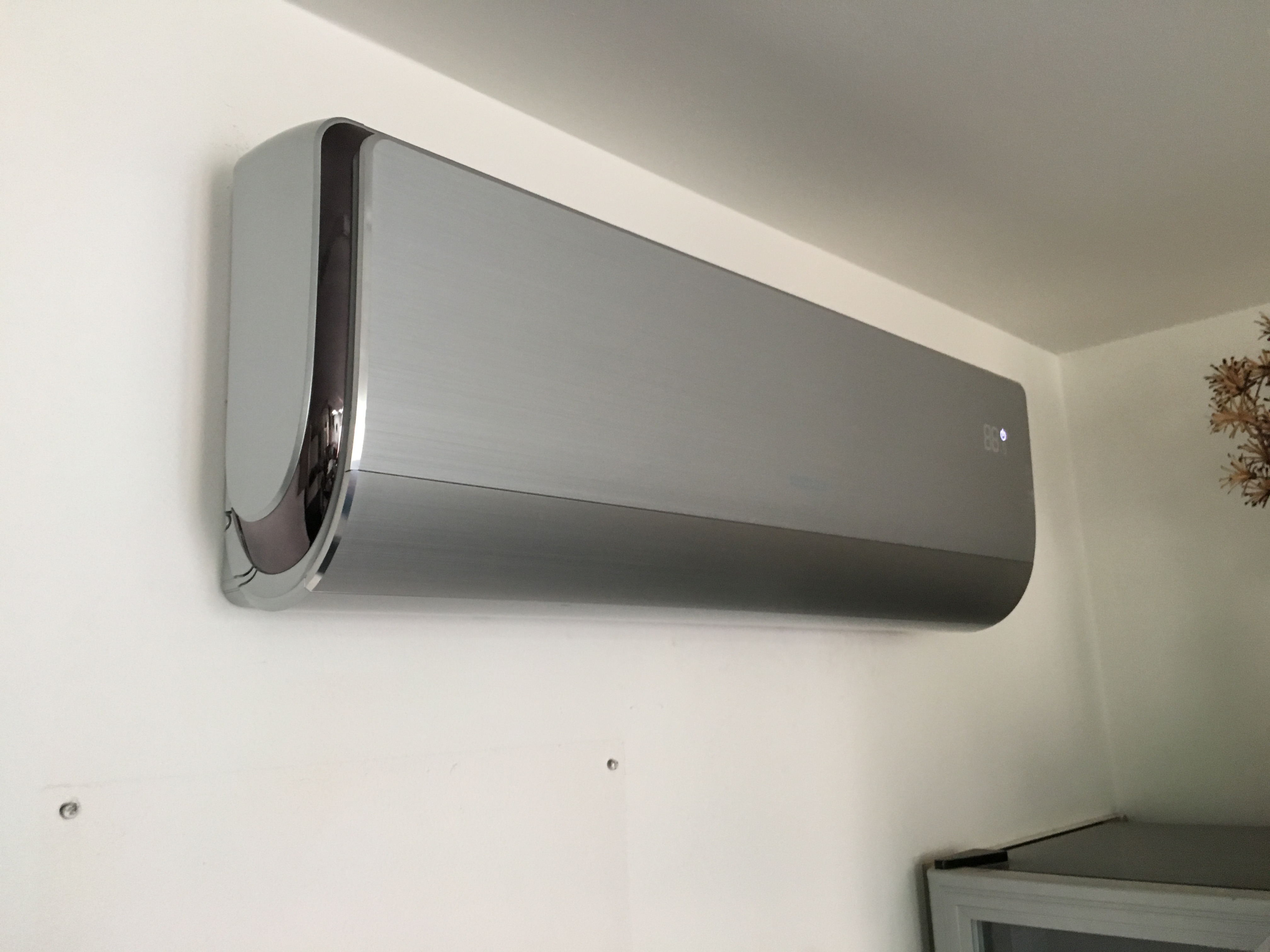 Realizace klimatizace LG